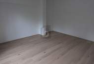 PRAKTISCH IN EINZIGARTIGER LAGE MIT KÜCHE & WC
