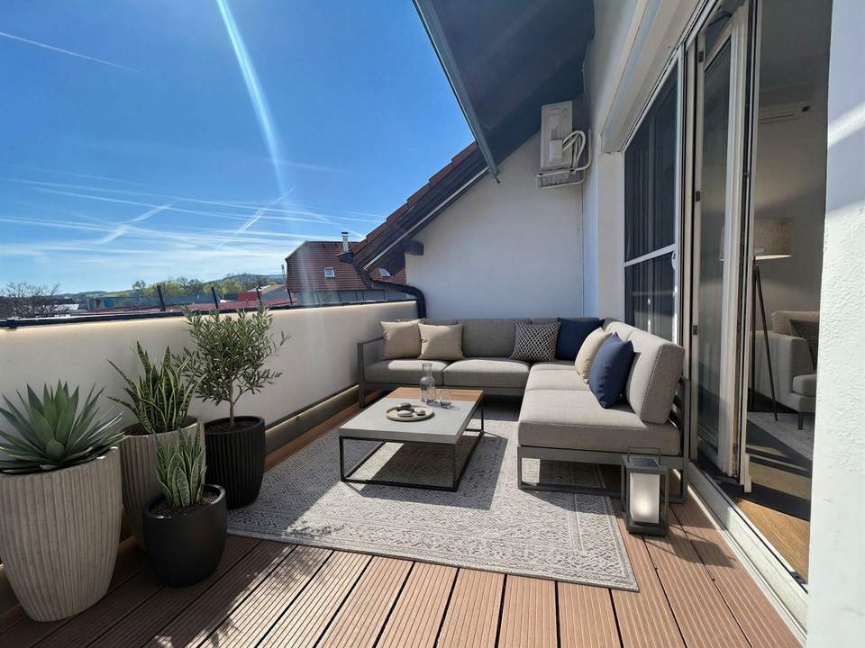Helle 4-Zimmer Wohnung mit Terrasse
