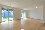 "Ihr neues Zuhause in Reichersdorf – Doppelhaushälfte mit Pool &amp; Traumgarten"