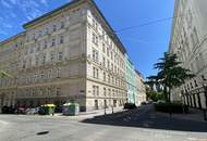 Ruhige und sanierte 2,5 Zimmer Altbauwohnung beim Servitenviertel