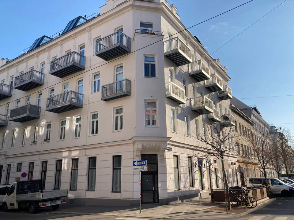 1160! Geschäftslokale/Gewerbe-. und Lagerflächen im EG! Wohnungseigentumspaket! 