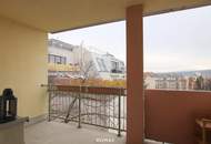 2 Zimmer + Loggia + Garagenplatz, toller Ausblick (4. Liftstock), Küche separat.