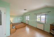 Charmantes Einfamilienhaus mit 8m Pool, 25m² Terrasse und viel Platz