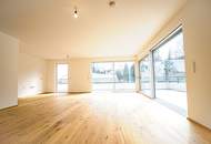 EXQUISITE DACHTERRASSEN-WOHNUNG MIT BLICK ÜBER DIE STADT SOWIE AUF DIE WEINBERGE