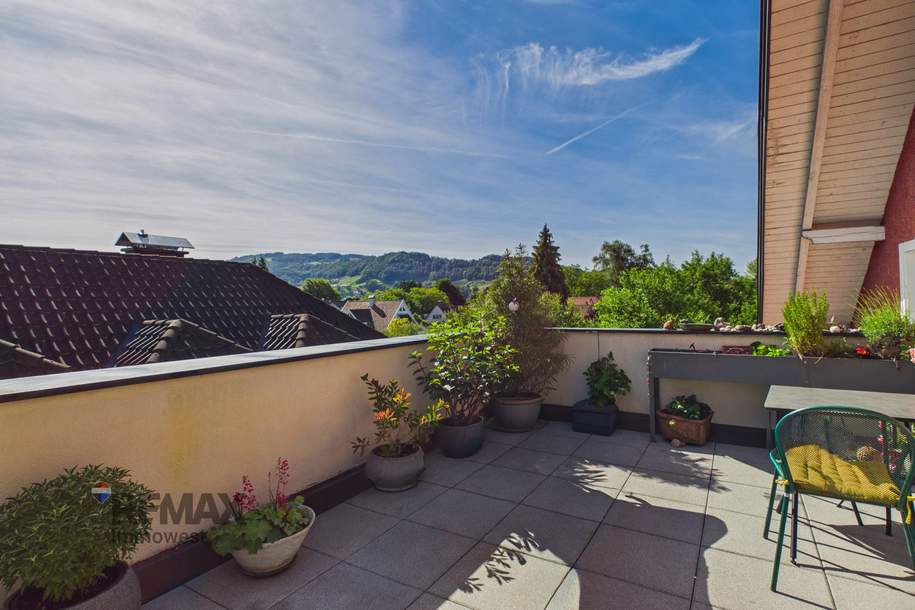 Über den Dächern von Lustenau – Dachgeschosswohnung mit Sonnenterrasse und besonderem Flair, Wohnung-kauf, 6890 Dornbirn