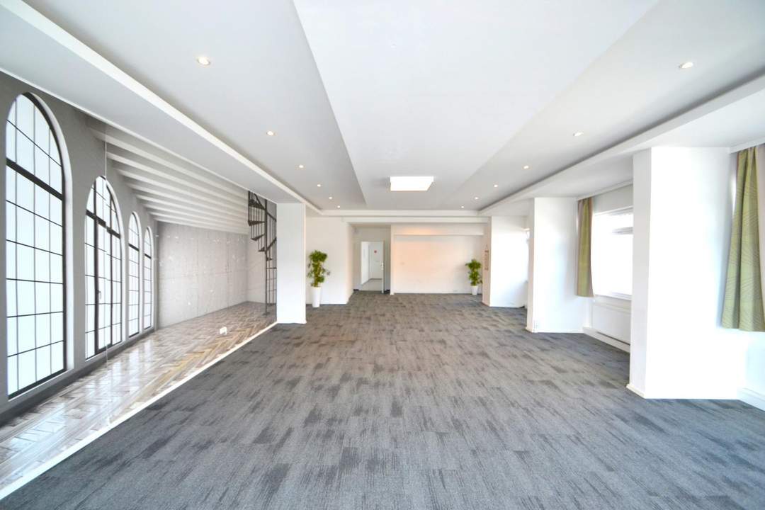 Büro-Lager: Miete 4 Euro/m²