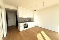 VIENNA TWENTYTWO Living I SAUNA & POOL I Kagran U-Bahn U1 I Hochwertig ausgestattete Traumwohnung mit Loggia I FITNESSRAUM