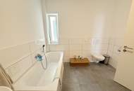 1080! UNBEFRISTET! 5 ZIMMER ! Schönes und frisch saniertes DG mit Balkon!