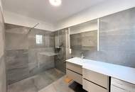 luxoriöse Doppelhaushälfte mit Boot-Anlegeplatz