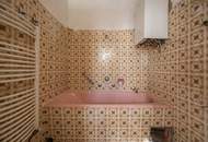 ++NEU++ 3-Zimmer ALTBAUWOHNUNG (sanierungsbedürftig) in ruhiger Lage!