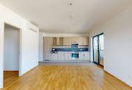 Modernes Wohnen - Weitblick im DG mit Loggia nahe Millennium City