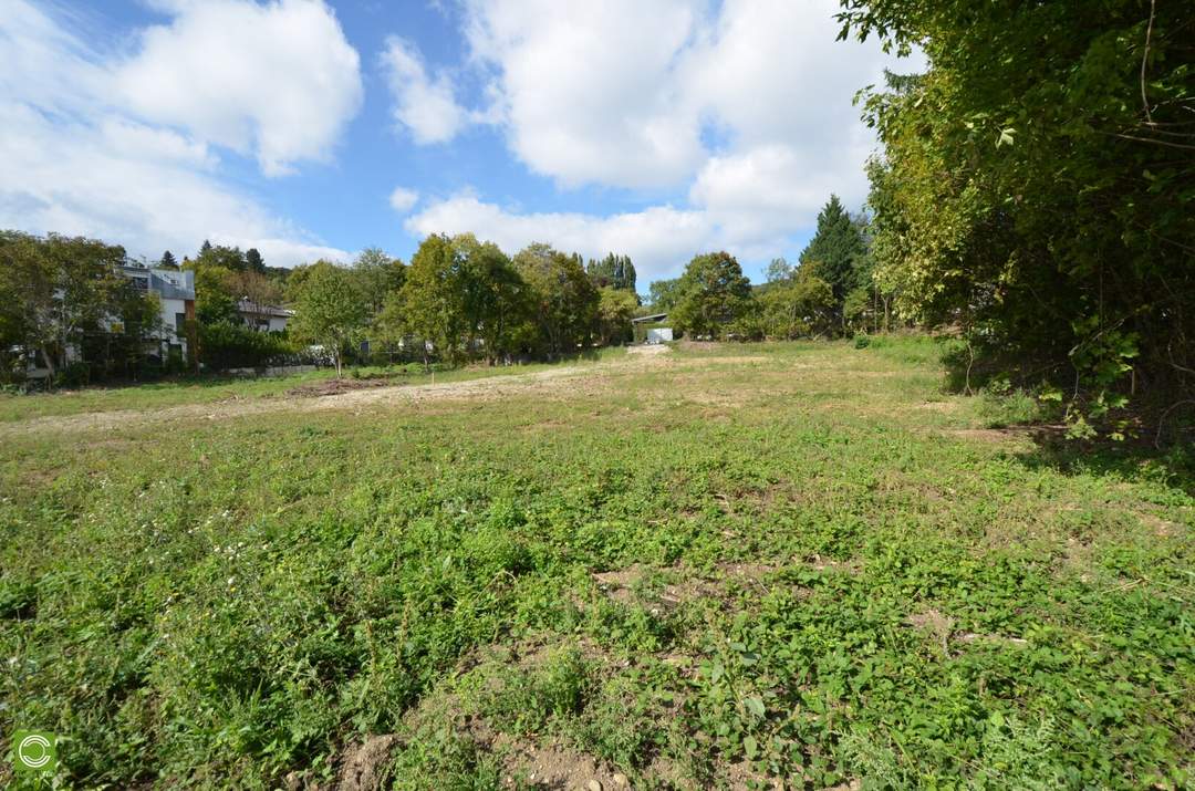 CHRISTOPH CHROMECEK IMMOBILIEN - HINTERBRÜHL - Villenbaugrund im XL-Format