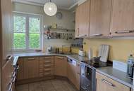 Ein Ort zum Glücklichsein - Charmantes Einfamilienhaus mit Pool, Sauna, Doppelgarage, Carport und sonnigem Garten