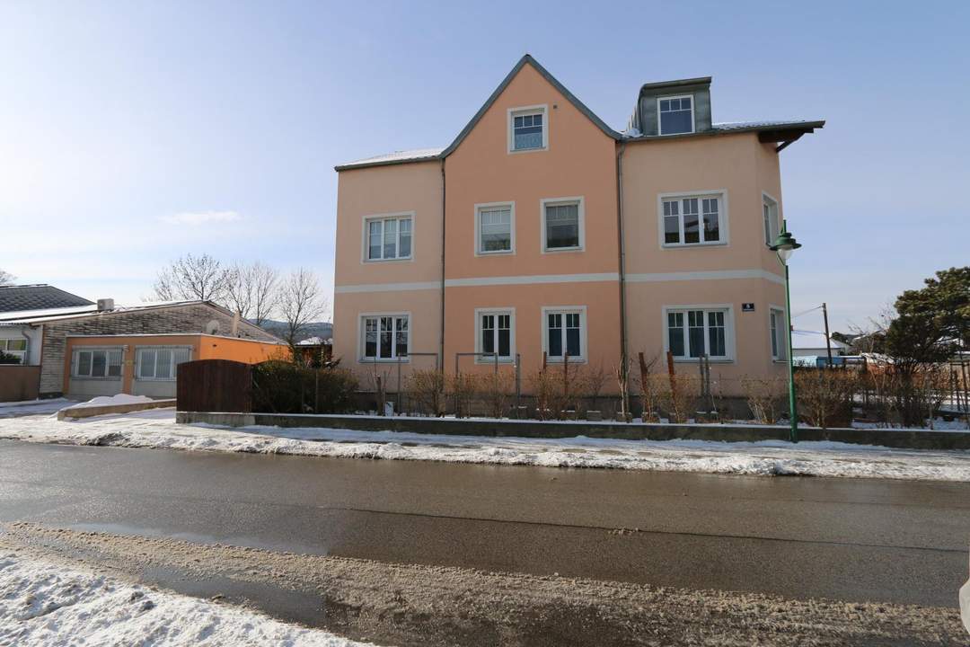 Zinshaus, Mehrparteienhaus, Mitarbeiterwohnungen