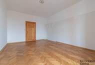 Altbaujuwel in Zentrumslage! Großzügige 5,5-Zimmer-Wohnung mit hofseitiger Loggia in Linz zu verkaufen!