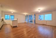 Ruhige Neubauwohnung mit großem Balkon und Parkblick!! - AB OKTOBER!!