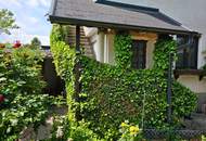 "Charmantes Ein- oder Zweifamilienhaus!"