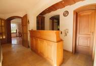 Einzigartiges Haus in Südlage mit unverbaubarem Fernblick auf leichter Hanglage