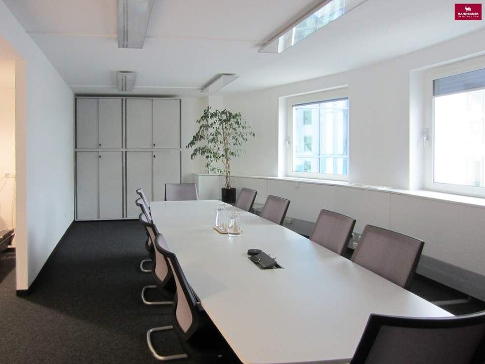 220 m2 Büro in Bestlage im 6. Bezirk