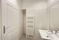 Stilvolle Altbauwohnung mit Balkon in ruhiger Innenhoflage!