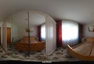 *** Helle Erdgeschosswohnung mit Balkon, 2 Schlafzimmern &amp; viel Potenzial in Langenwang ***