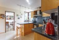 1170 AM HEUBERG: GROßZÜGIGER FAMILIENWOHNSITZ MIT INDOORPOOL, WELLNESS, GARTEN & WIEN-BLICK