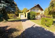 Gemütliches Einfamilienhaus mit Terrasse, Balkon, Garage und großem Grundstück!