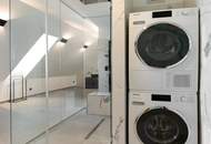 Luxus-Dachgeschoss 133,81 m² mit Terrasse, Designer-Inselküche & Spa-Bad – Weinbergblick + Poolnutzung - Voll möbliert