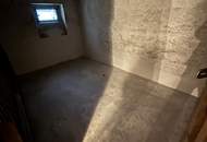 WOHNGENUSS PUR: praktisch geschnittene 2-Raum Wohnung in ruhiger und zentrumsnaher Lage! Preiswert mit heller Raumaufteilung, ebenerdiger Dusche und hochwertigem Zustand!