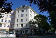 Helle und ruhige 3-Zimmer DG Wohnung mit super Ausstattung - ohne lästige Schrägen!