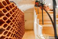 Außergewöhnliches, nahezu vollmöbliertes Einfamilienhaus mit Pool und Gartenidylle in Bestlage von Urfahr zu vermieten!