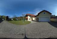 Schönes Einfamilienhaus mit großzügigem Grundstück und Nebengebäude