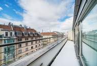 Lichtdurchflutete Maisonette-Wohnung mit Dachterrasse, Nähe Arenbergpark