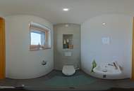 Architektenhaus in sonniger Ruhelage mit Spiral-Weinkeller, Infinity Pool und Burgblick