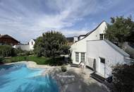 *** Nicht-08/15-Villa mit Pool, Wellnessbereich & Heimkino ***
