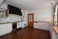 Geschichtsträchtiges Wohnhaus mit großem, uneinsehbarem Garten in Kilb