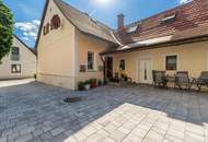 Ländlicher Charme im Ortskern: Hofliegenschaft mit flexiblem Nutzungskonzept aus zwei Wohneinheiten