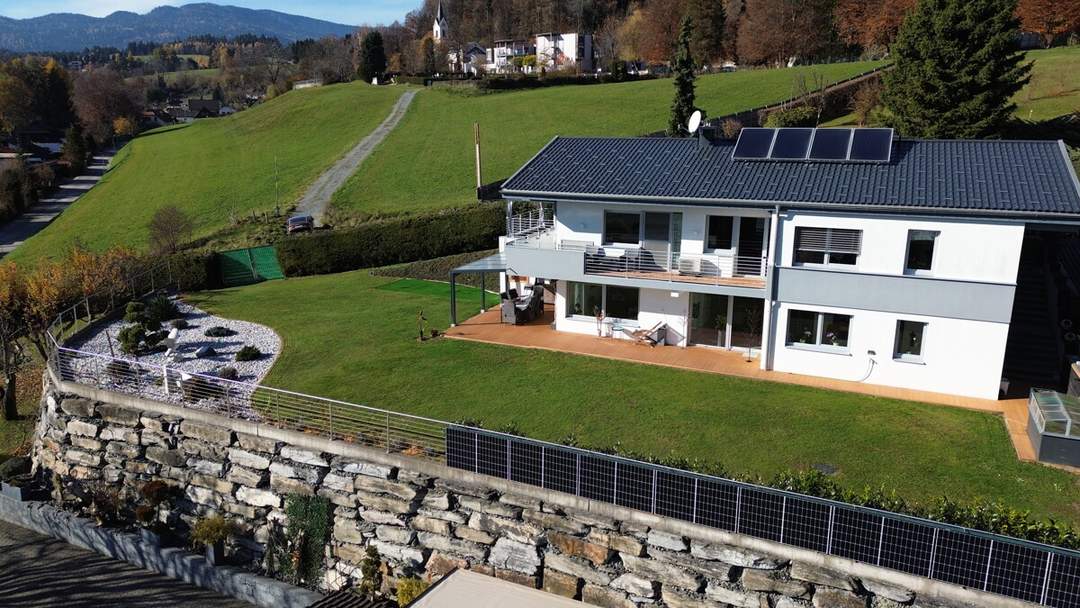 Panorama-Wohntraum am Leitenweg – hochwertig saniertes Zuhause in bester Lage von Feldkirchen