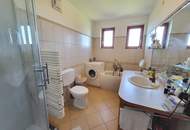 "IN KAUFABWICKLUNG!" GEPFLEGTER BUNGALOW MIT GROSSEM GRUND UND KELLERSTÖCKL