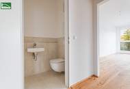 Erstbezug mit sonniger Wohnküche und ruhigen Zimmern - Helle Dachgeschosswohnung in Rodaun!