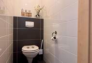 Helle 6-Zimmer-Wohnung mit 2 Balkonen, 2 Bädern und Kamin