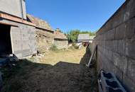 Raum für Visionäre und Bastler: Charmantes Stadthaus mit Potenzial, XXL-Stadl & uneinsehbarem Garten