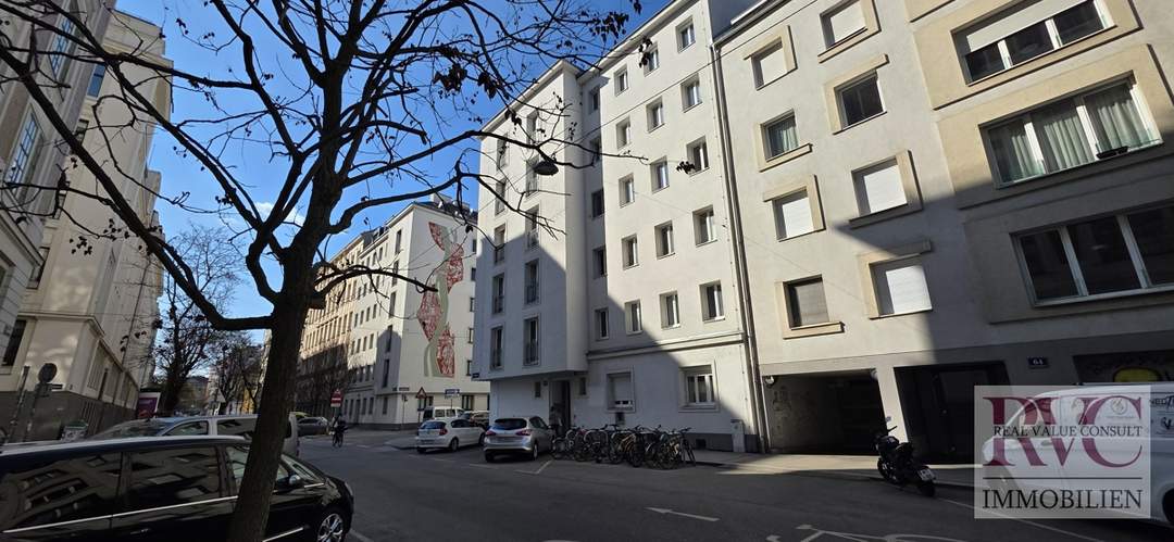 2-Zimmer-Wohnung in Ruhelage nahe U4 – möbliert & ideal für Eigennutzer oder Anleger