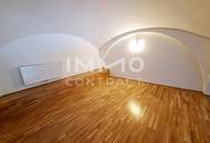 Loft mit großer Terrasse in der Zollamtstraße 7 - Top 24 zu vermieten (großes Eingangsportal)