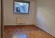 Neu renovierte 3 Zimmer EG Wohnung(80qm) inkl.Tiefgaragen Parkplatz in Hall in Tirol von privat