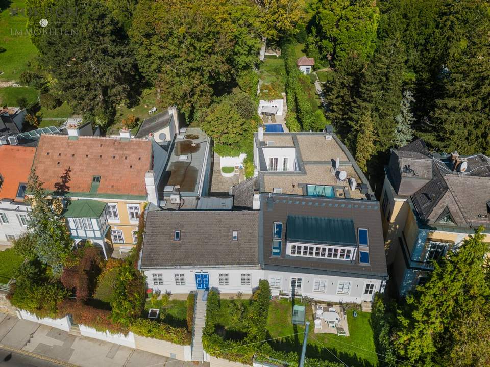 Lebendige Geschichte in jedem Winkel: Ihr exklusives Stadthaus mit idyllischem Innenhof und Gartenparadies