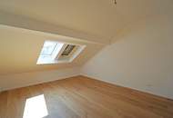 Erstbezug nach Sanierung! Exklusives Penthouse mit 2 Dachterrassen in ruhiger Hoflage Nähe Bahnhof Meidling