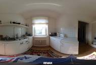 Helle 4-Zimmer Dachgeschosswohnung mit Wienerwald-Blick &amp; Westterrasse