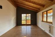 Einfamilienhaus mit separater Wohnung.