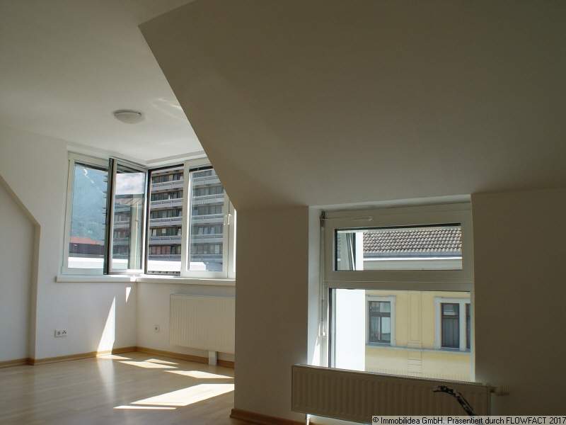 Stadtappartement in Klinik- und Gerichtsnähe. Tiefgarage vorhanden.